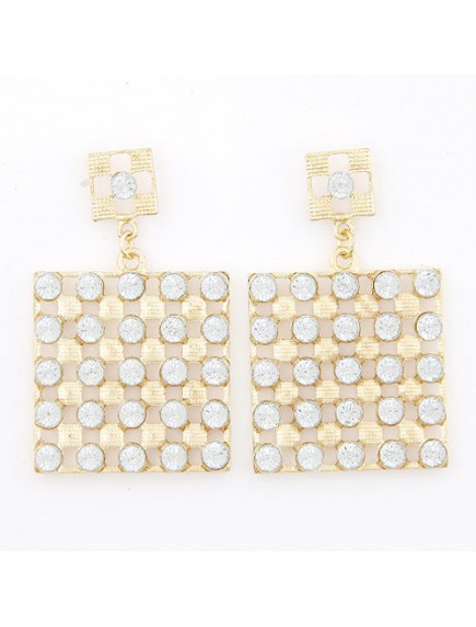 RAT5168 - Aksesoris Anting Diamond Kotak